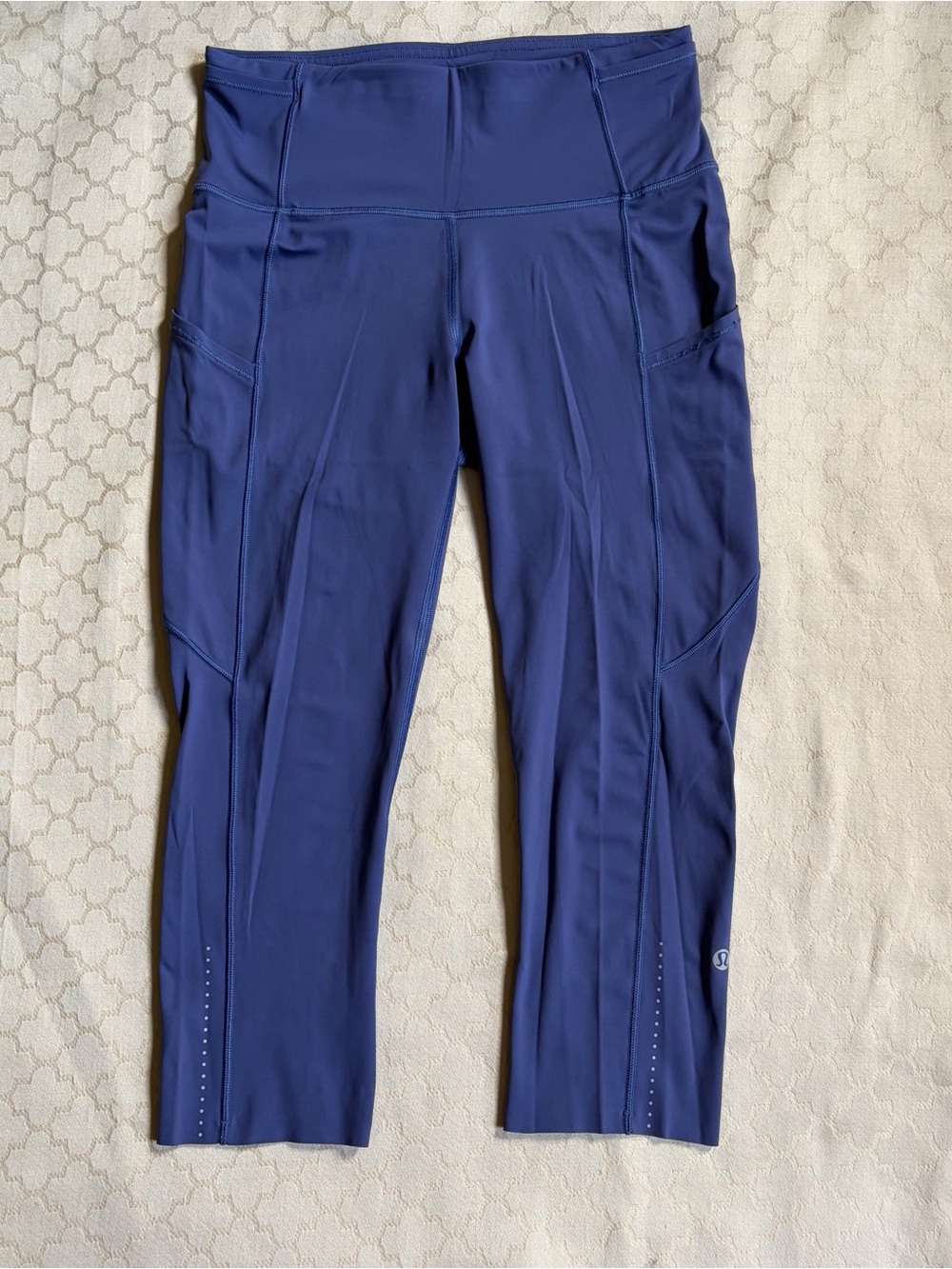 Lululemon Fast and Free Blue 19” Crop Athletic Leggings Size 6